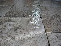 FLAGSTONES ANTIQUE RECLAIMED,DEALERS IN ANTIQUE LIMESTONE FLAGSTONES,RECLAIMED STONE PAVING,DALLES DE BOURGOGNE,ANTIQUED FLGS AND RECUT PAVERS.(AVAILABLE IN WAREHOUSE,CUT TO 3 cm., 1000 sq.m IN STOCK FOR SALE).